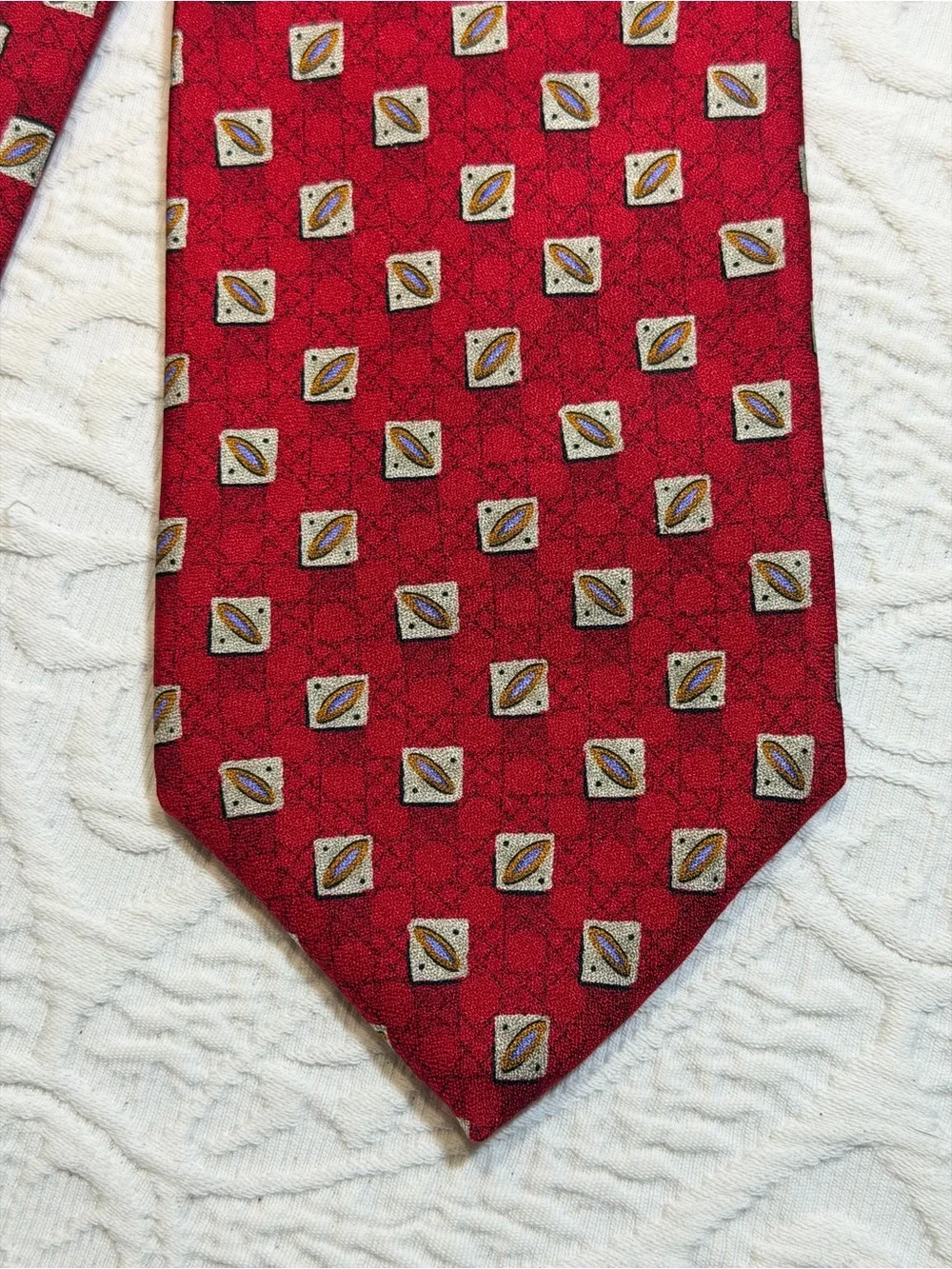 Robert Talbott Studio Silk Necktie Red Geometric Orbital Abstract USA 59 x 4